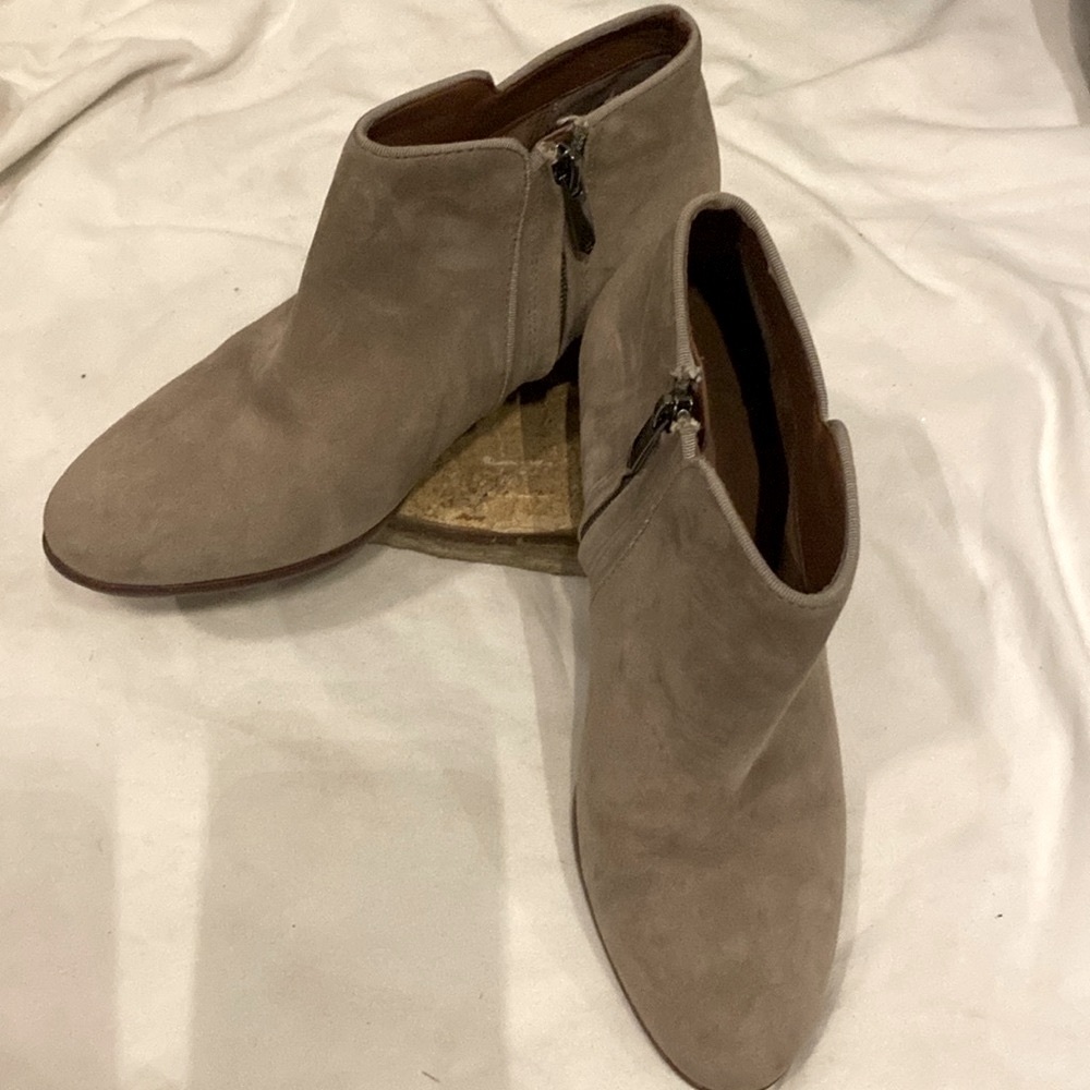 Sam Edelman Tan Ankle Boots